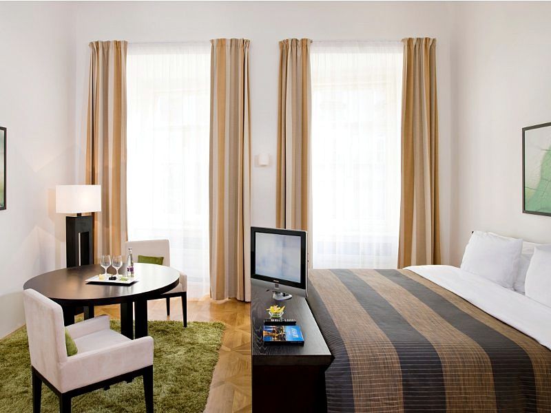 Golden Angel By Adrez Aparthotel Prag