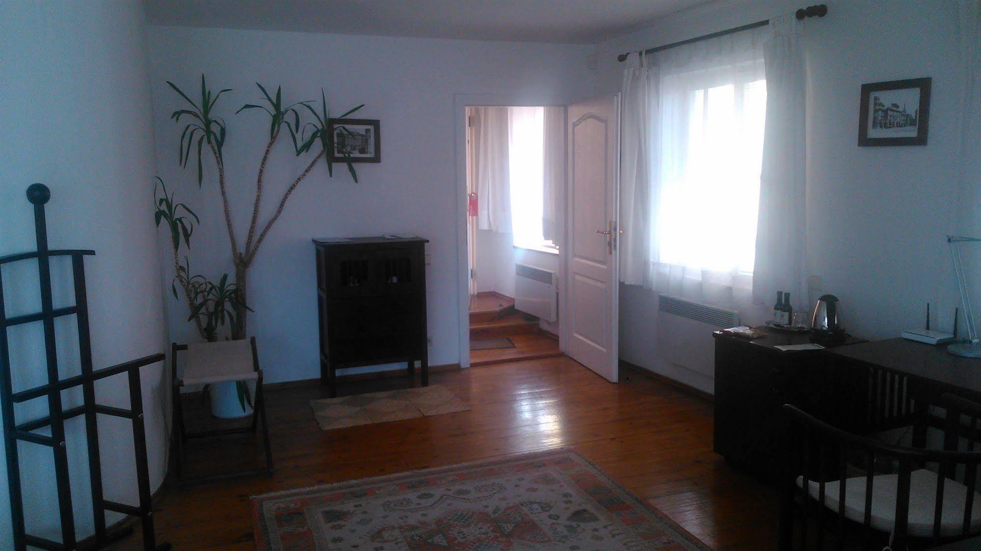 Hotel Domus Henrici 4*