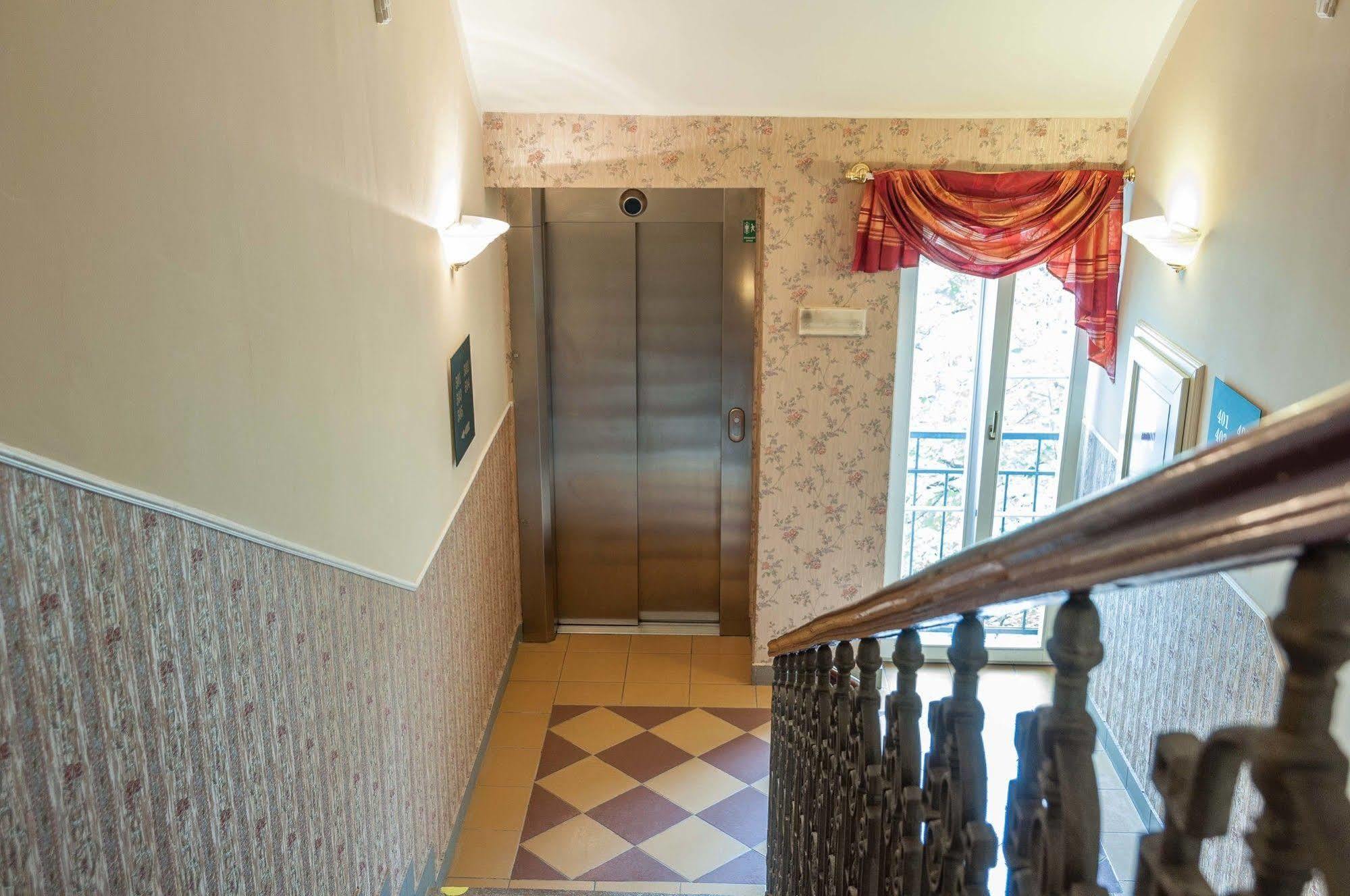 Hotel Raffaello 4*