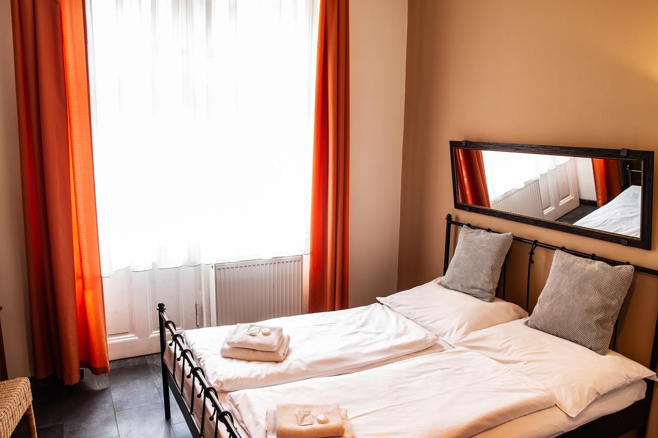 Sunflower Hotel Prague