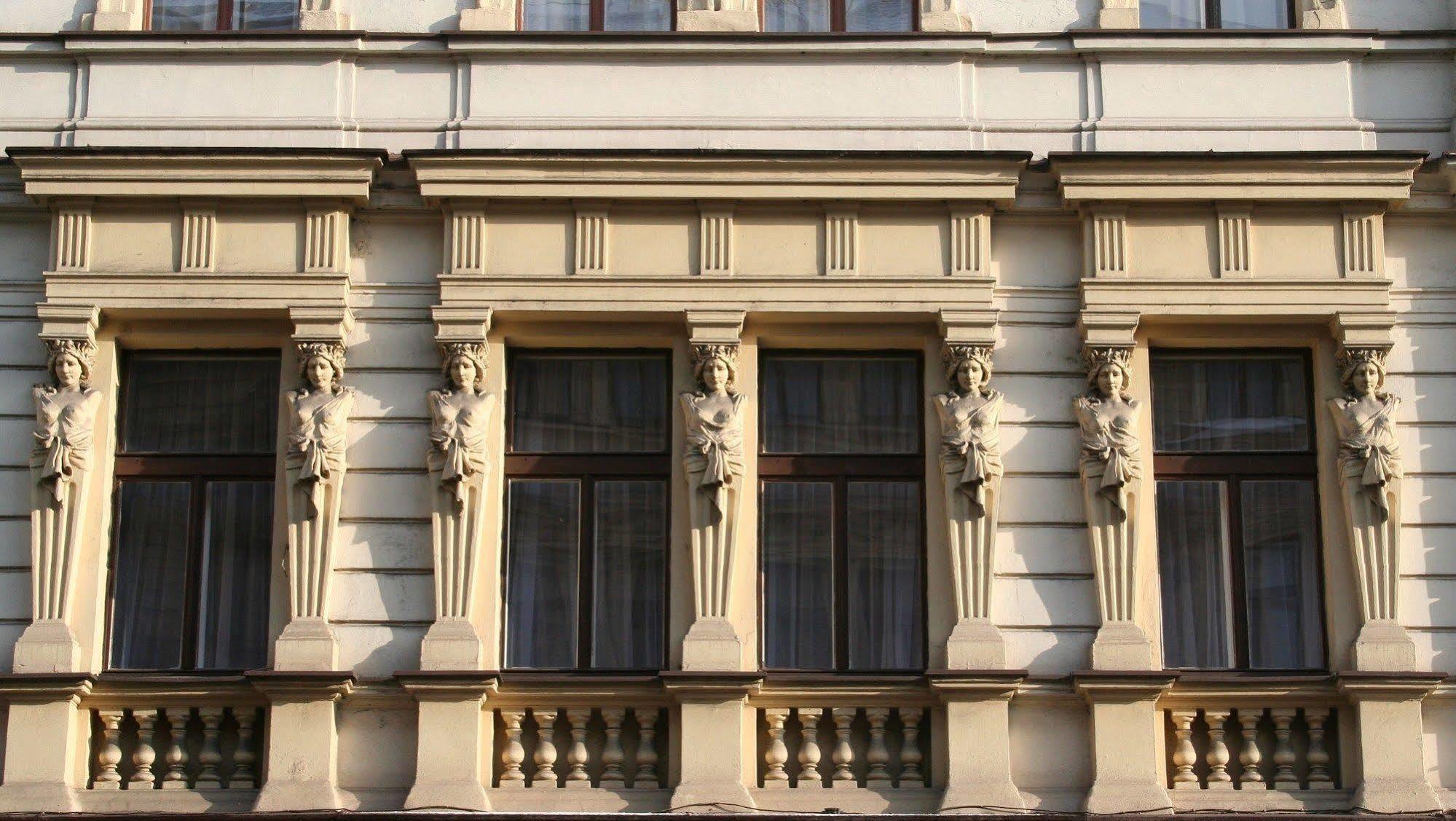 Anette Hotel 3*