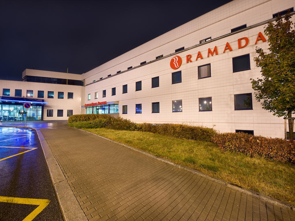 Ramada Airport 4*