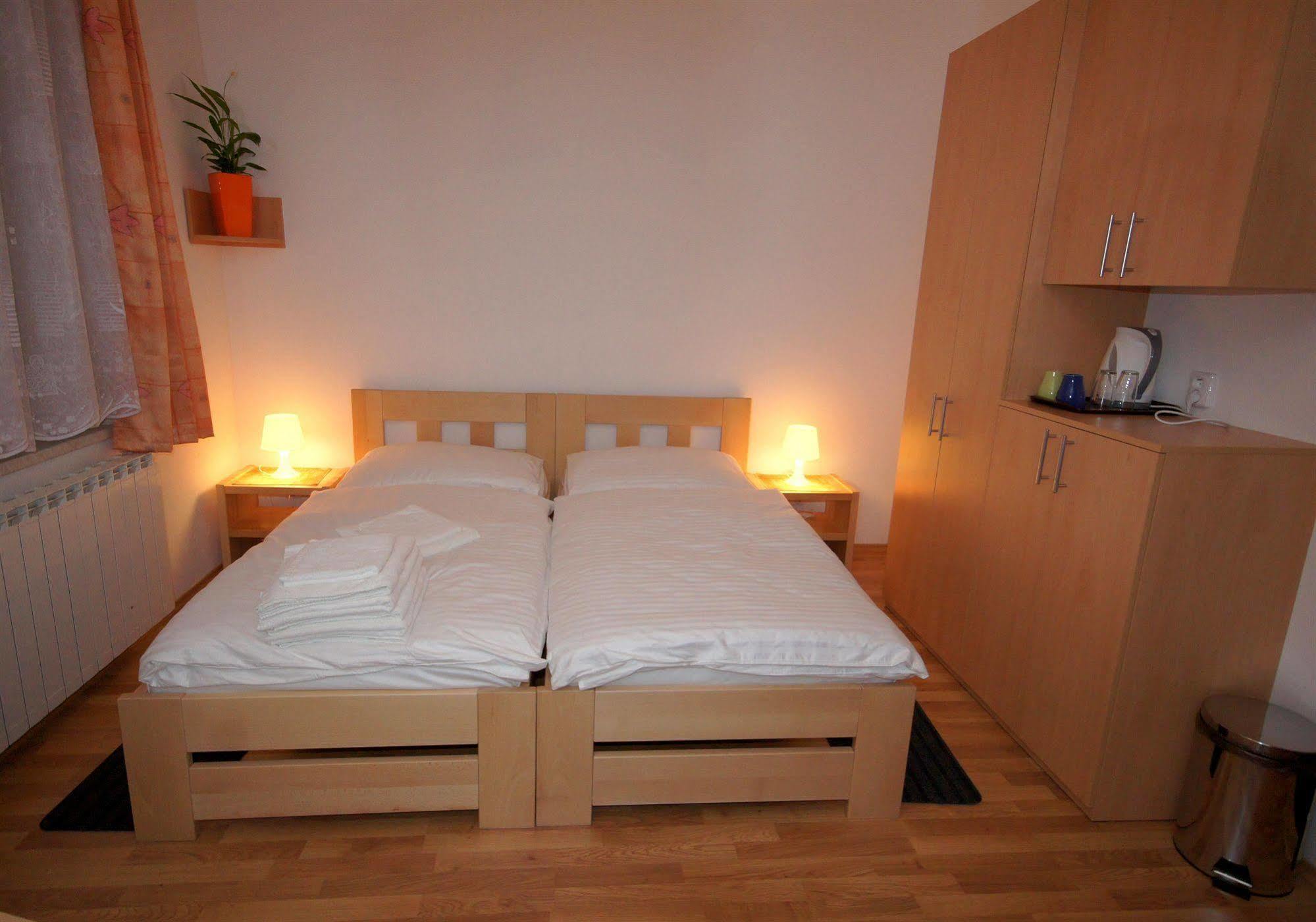 Garni Rambousek Hotell