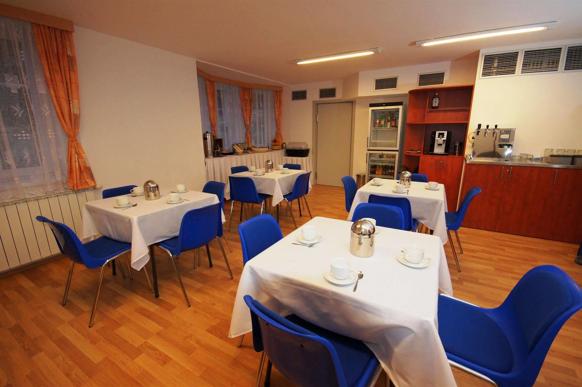 Hotell Garni Rambousek 3*