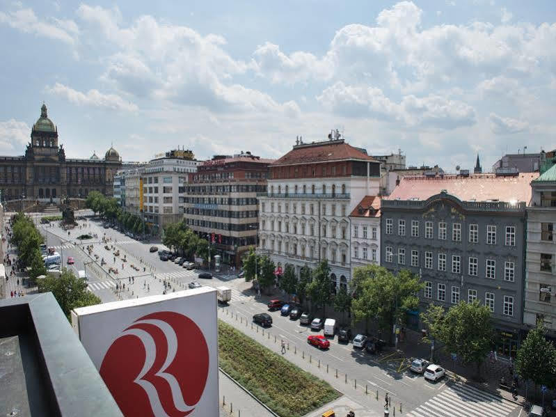 Ramada Airport Hotel