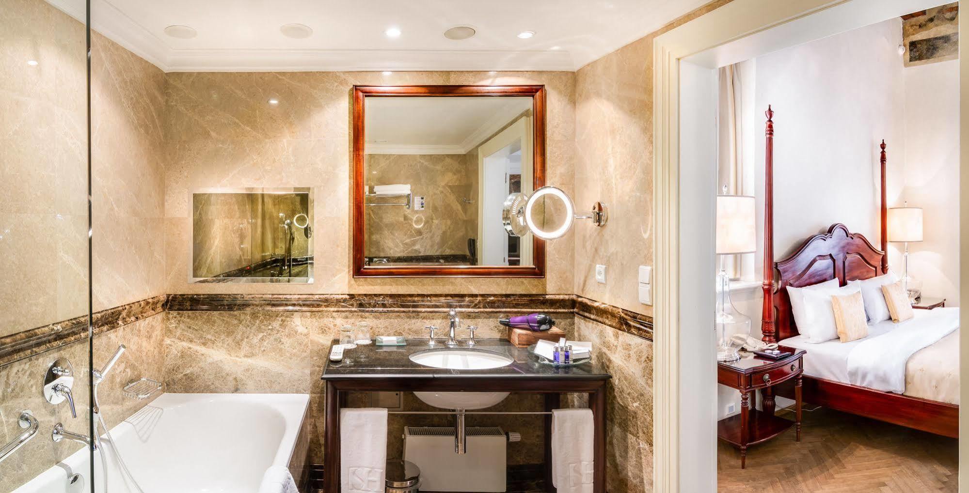 The Dominican 4* Praha