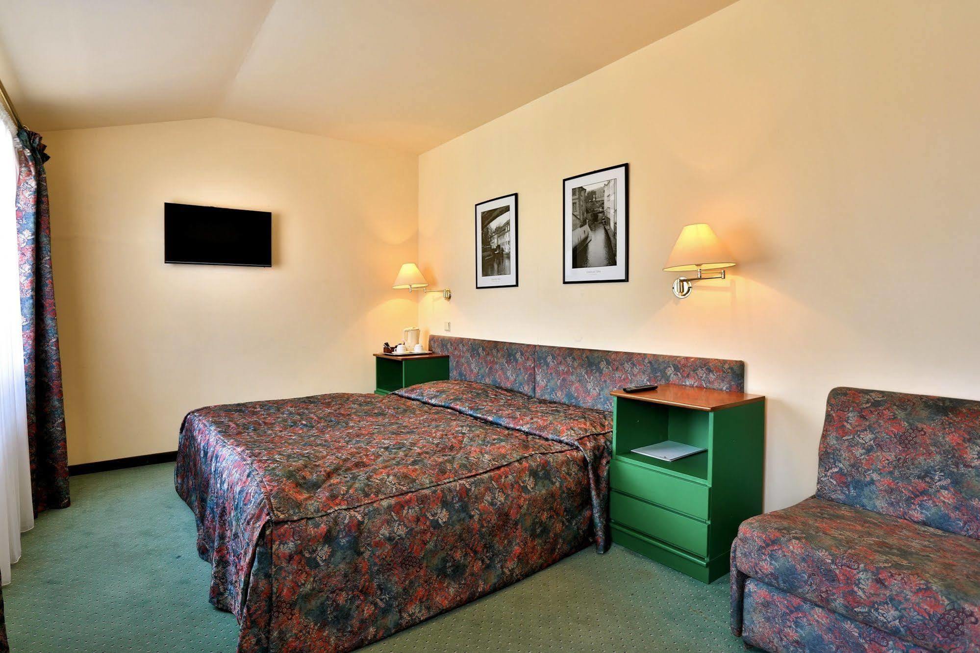 Hotel Ariston 4*