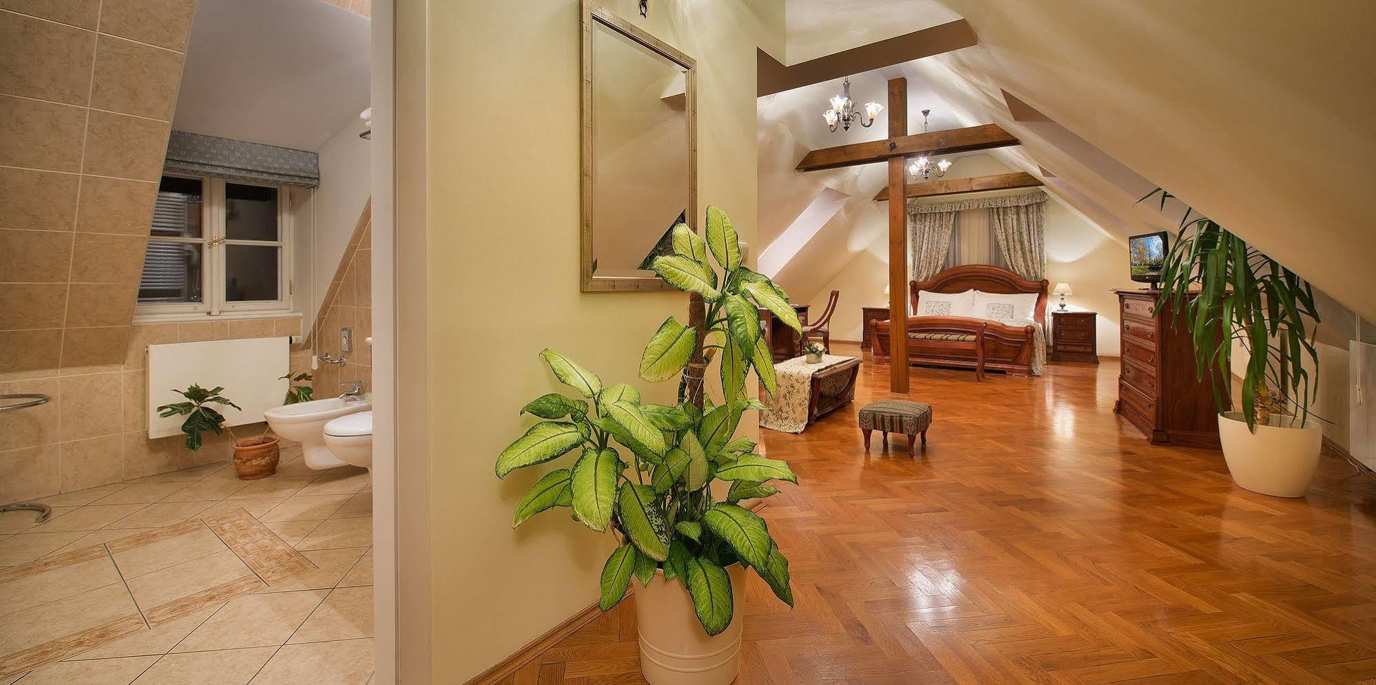 Boutique Constans 4* Prag