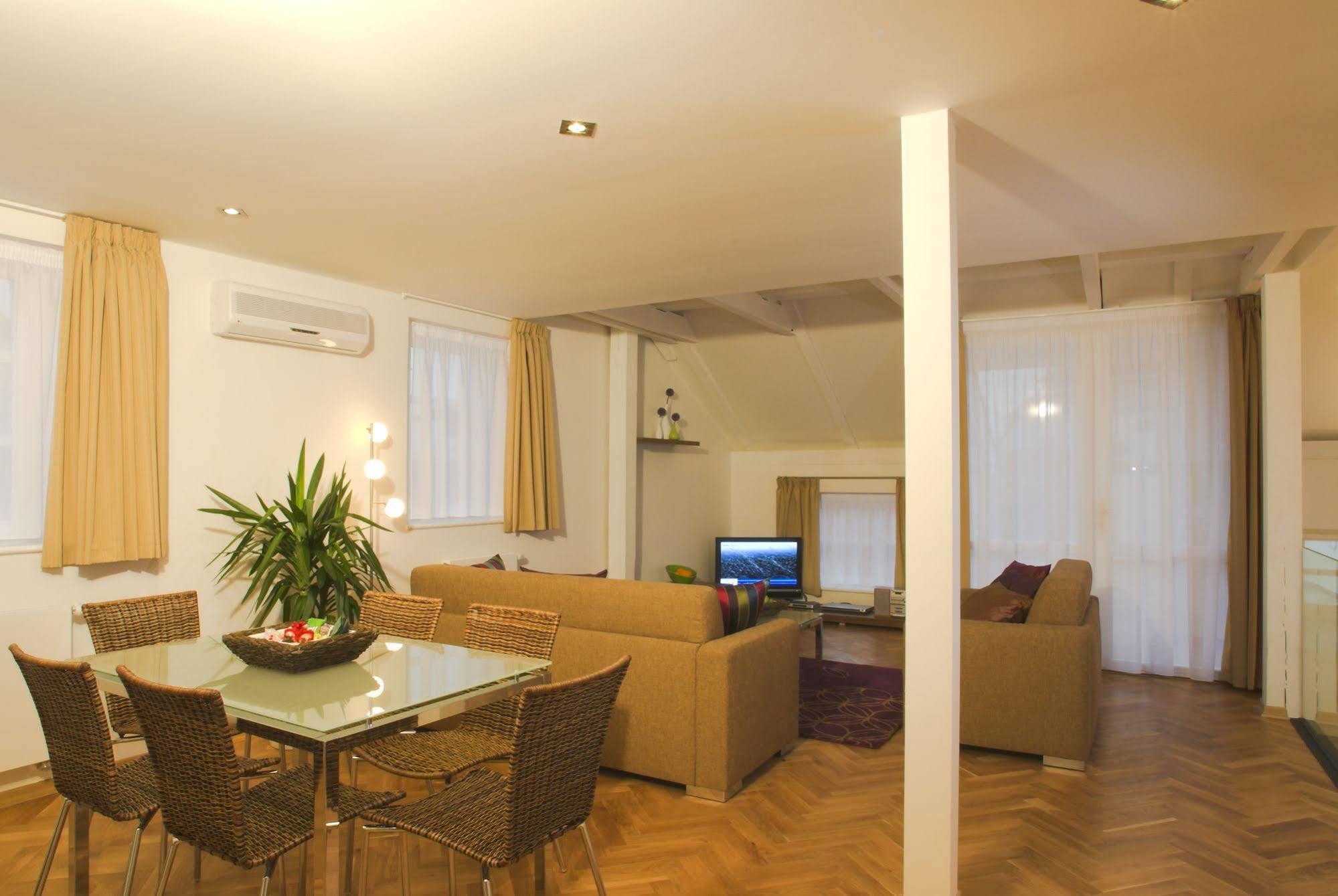 Apartment Karlova Prague