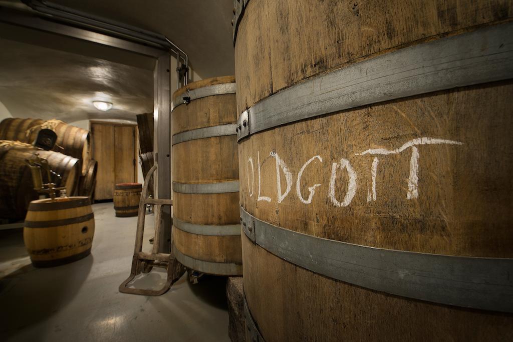 U Medvidku-brewery 3* Prag
