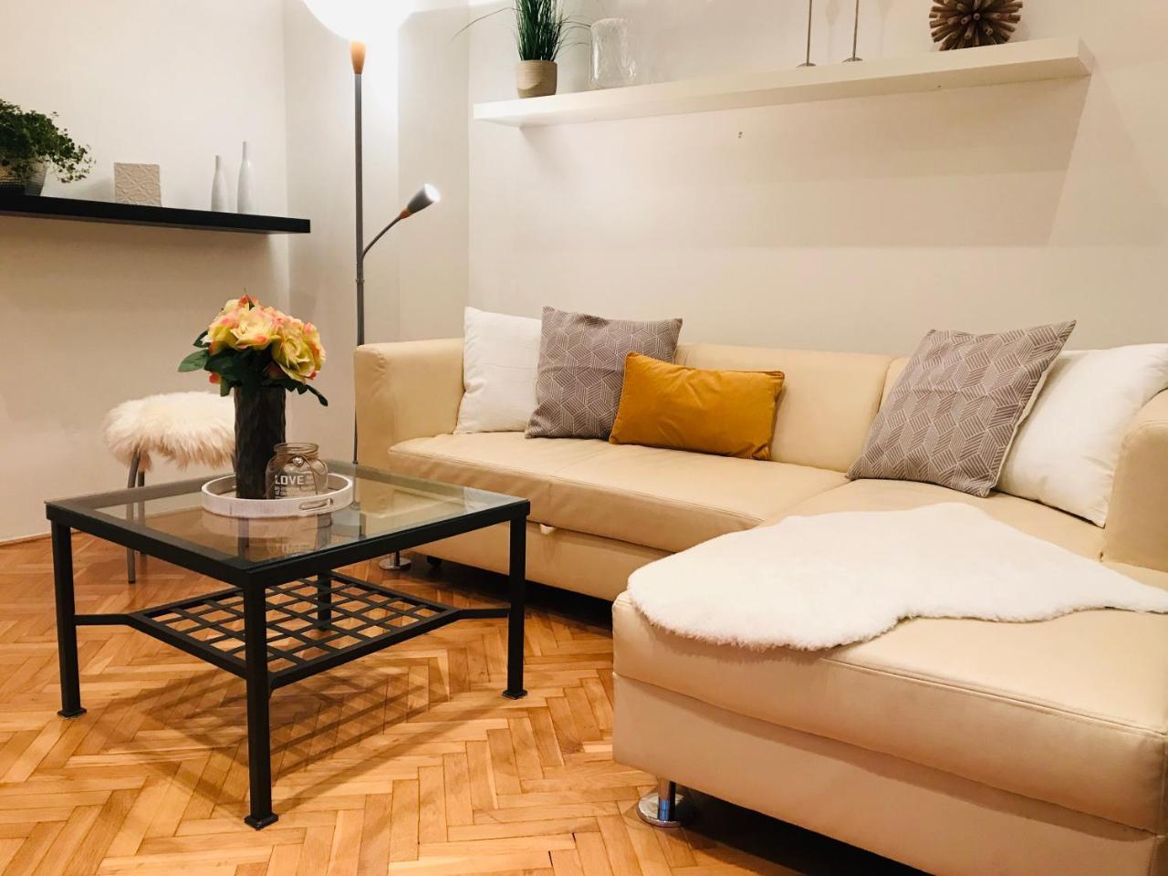 Apartment U Obecniho Dvora Prag