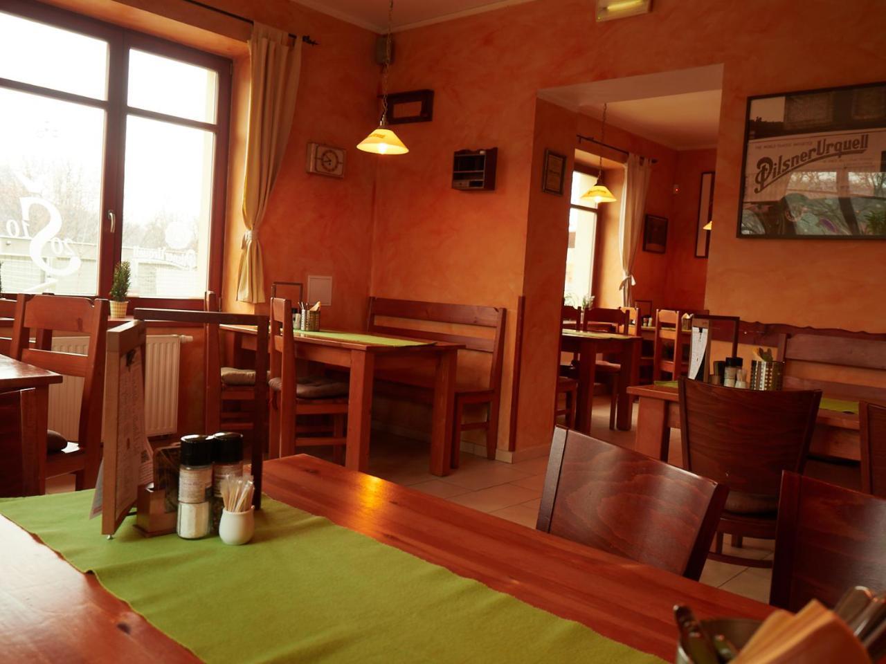 A Restaurace Simanda Pensionat