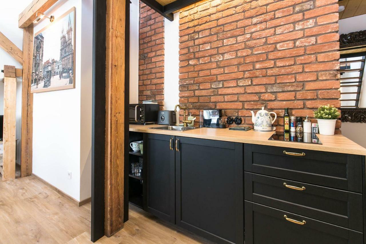 Apartment The Old Town Square & Parizska