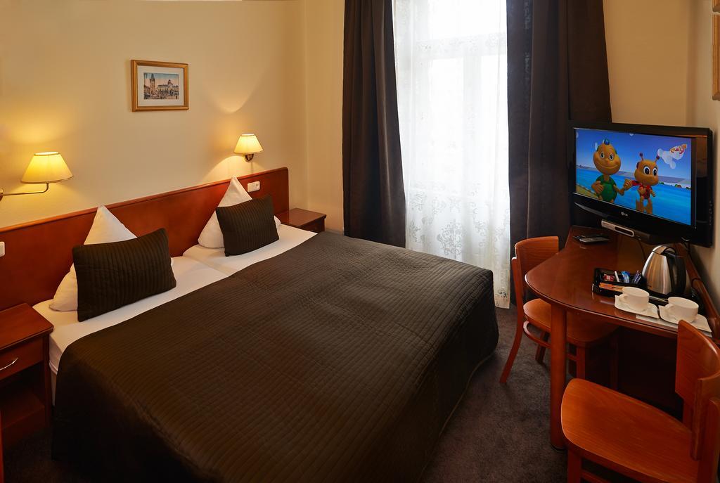 Anděl Hotel