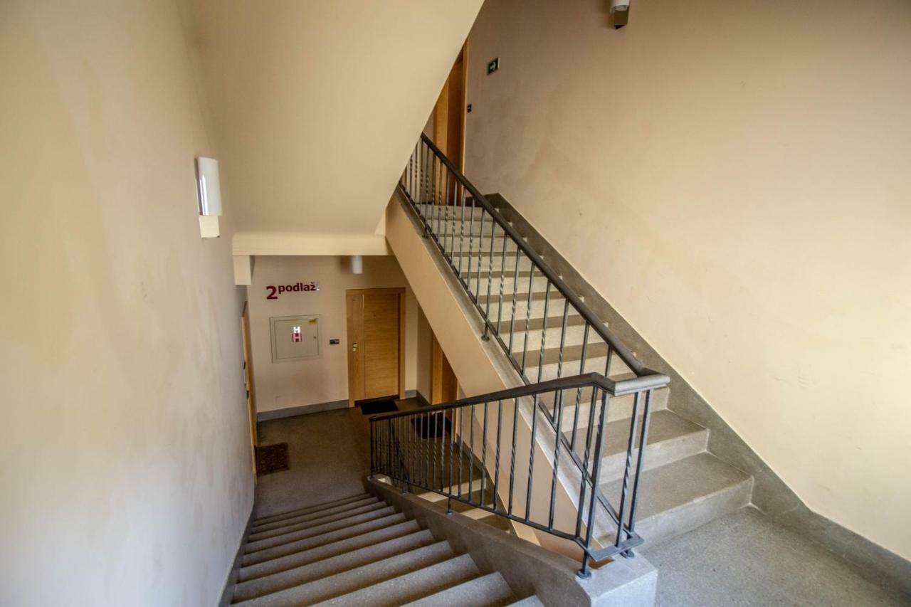 Unique Charles Bridge 2bdr Apartment. * Prag