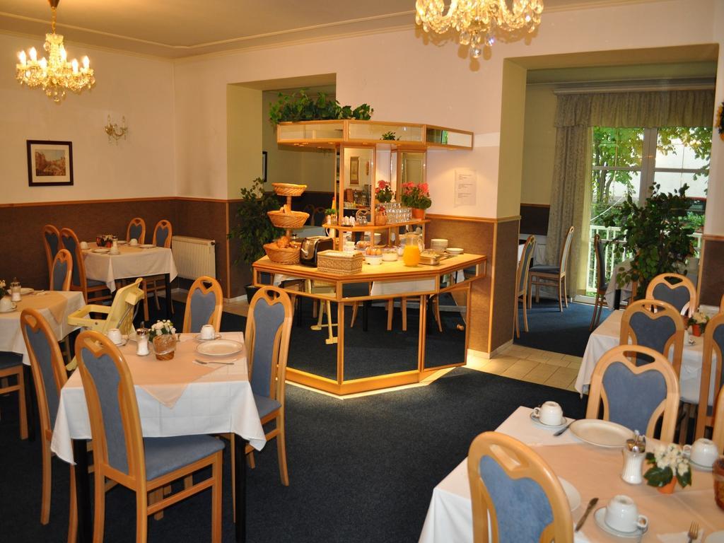 Wertheim Hotell 3*