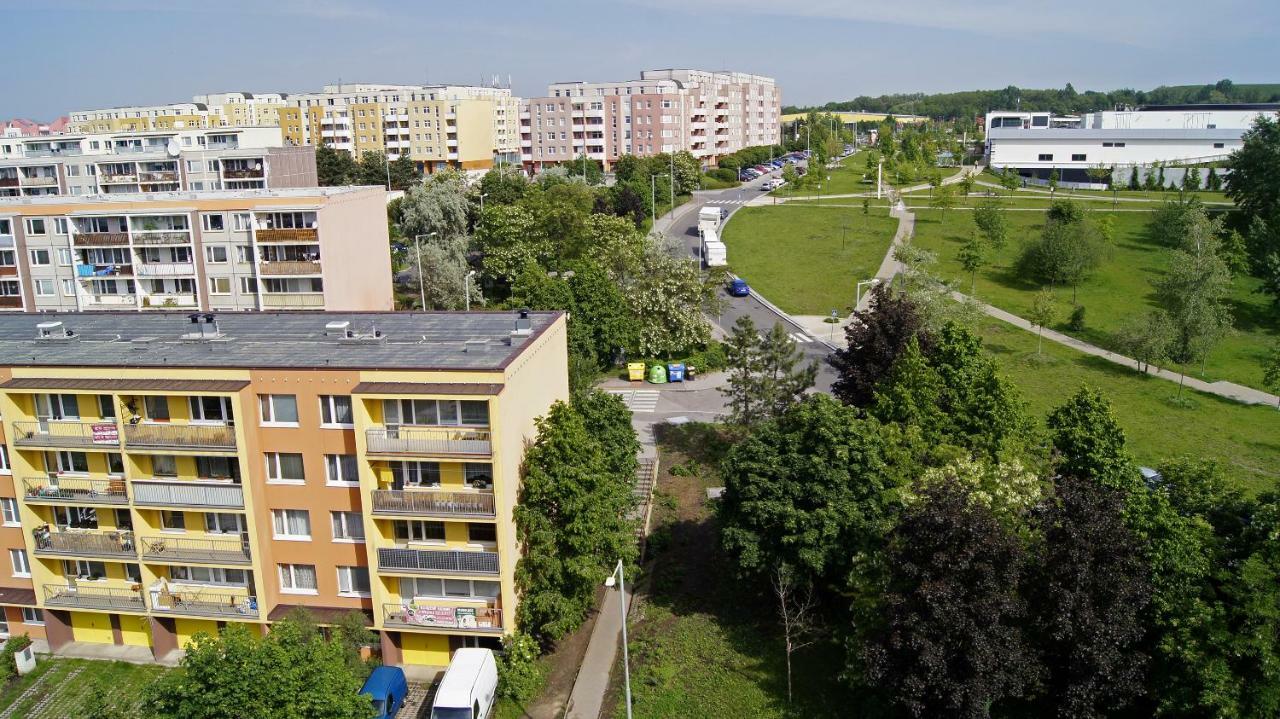 Km House Cerny Most * Prag