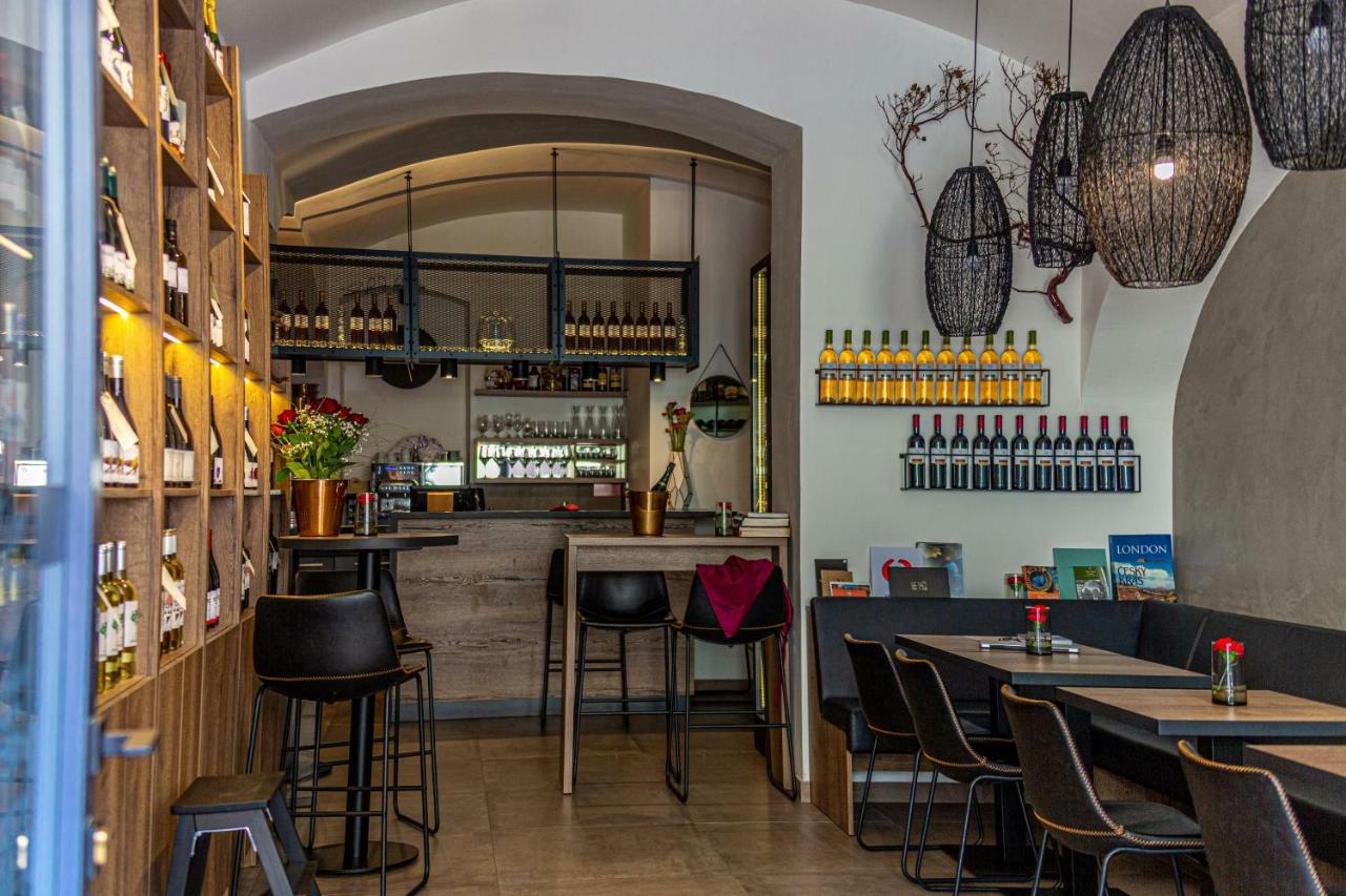 Salvator Hotel 3*