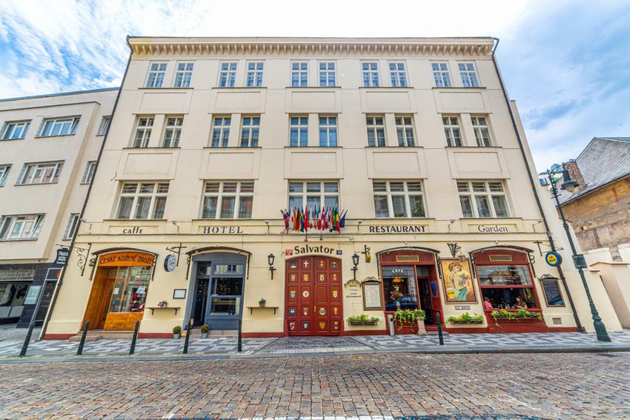 Salvator Hotel 3*