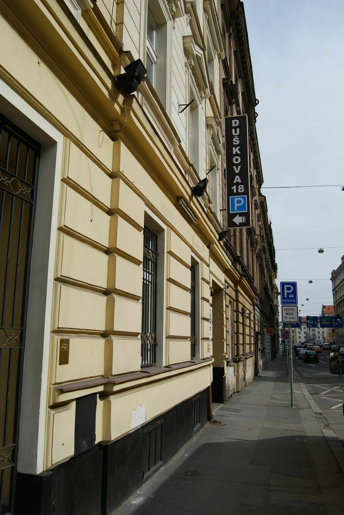 Apartment Duskova *