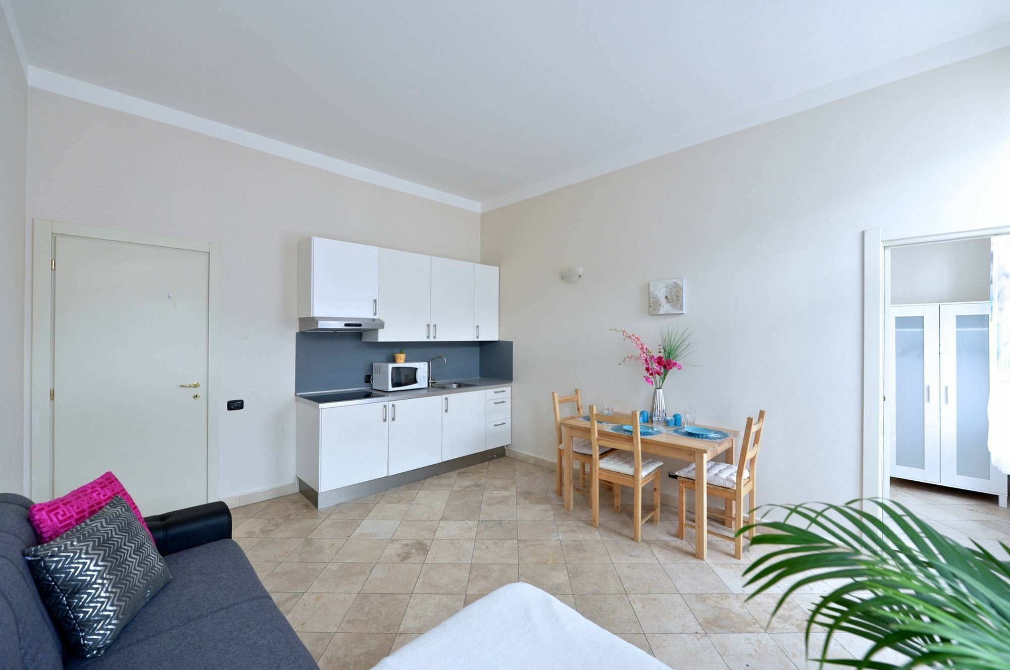 Legerova 33 Aparthotel Prague