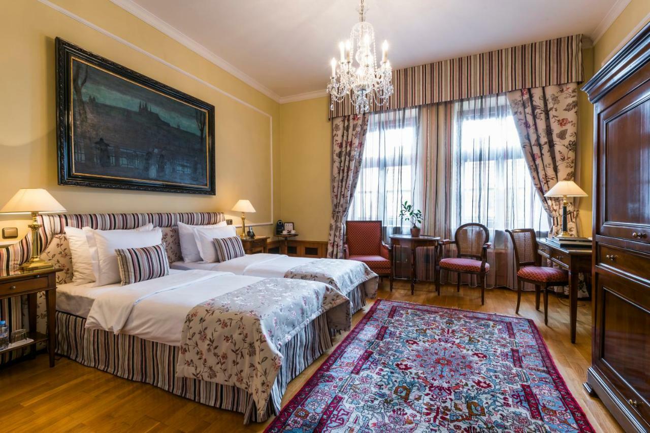 Hotel Golden Well 5*