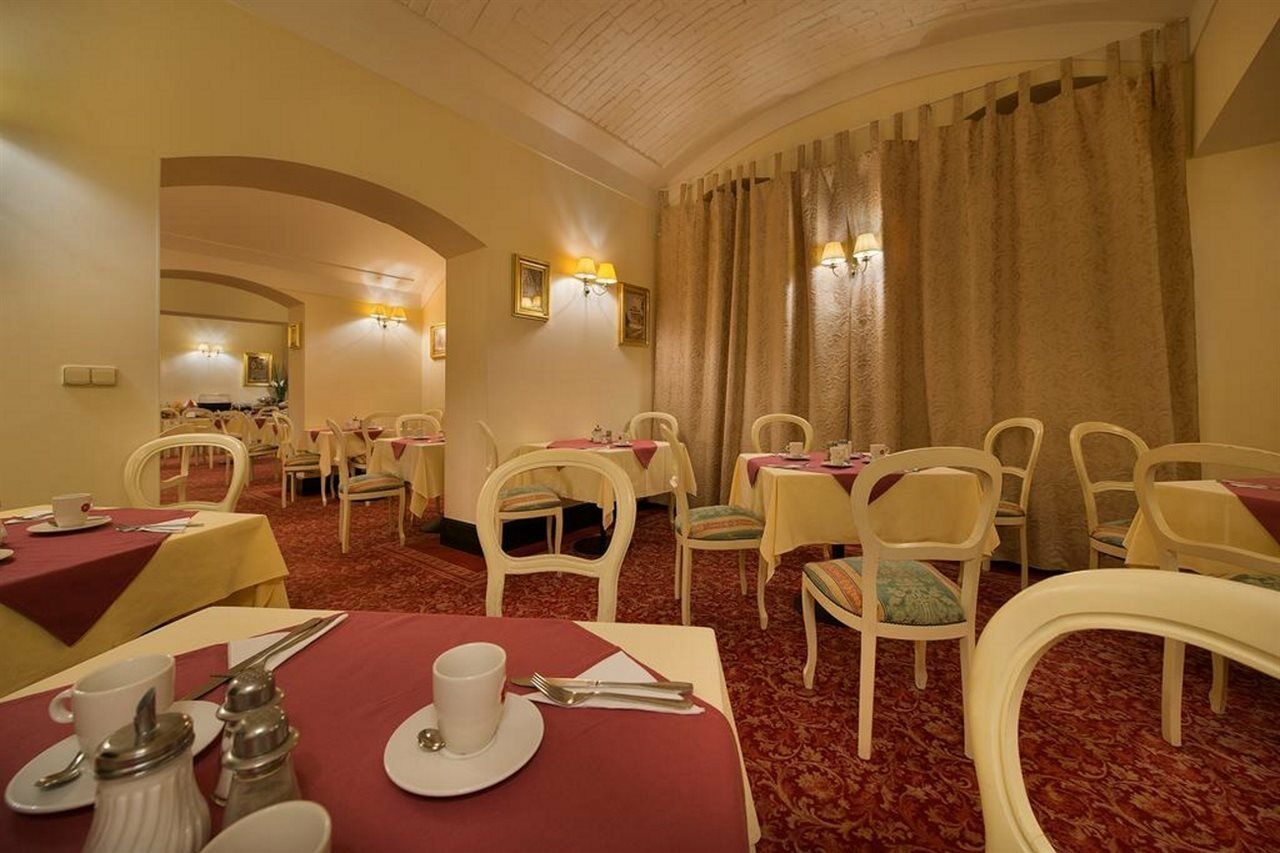 Angelis Hotel