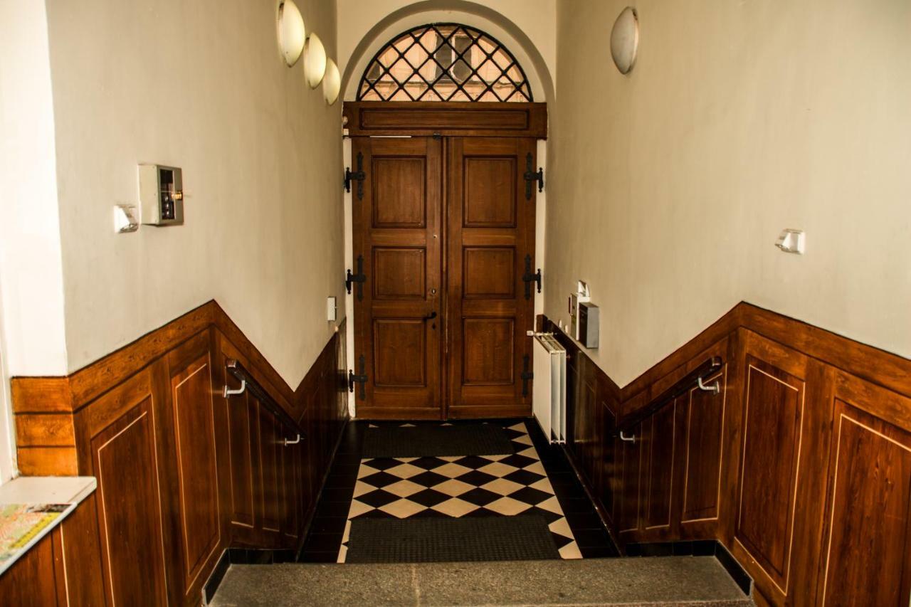 Hostel Hostel In School *