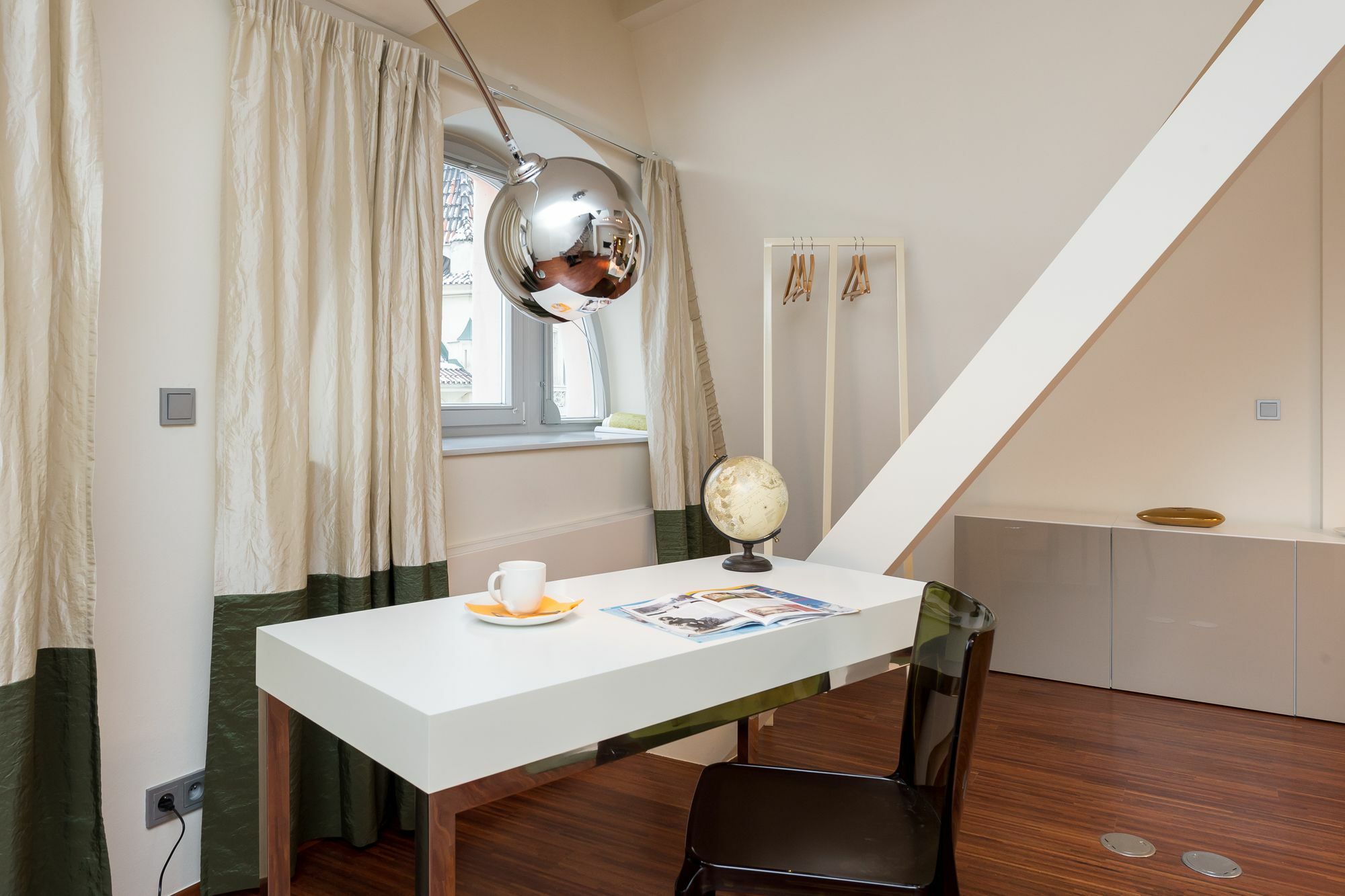 Empirent River Apartment *