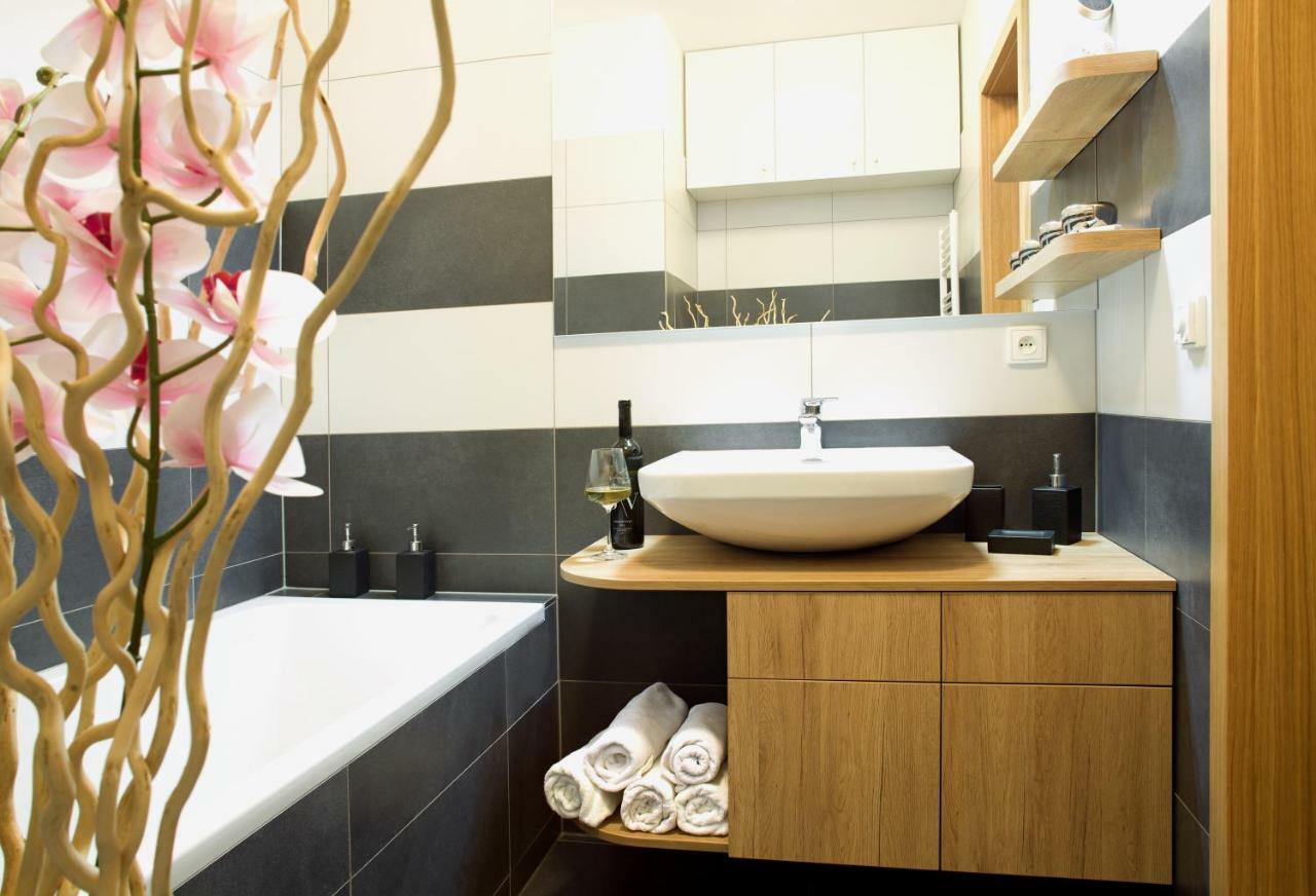 Apartment Brunetti Design