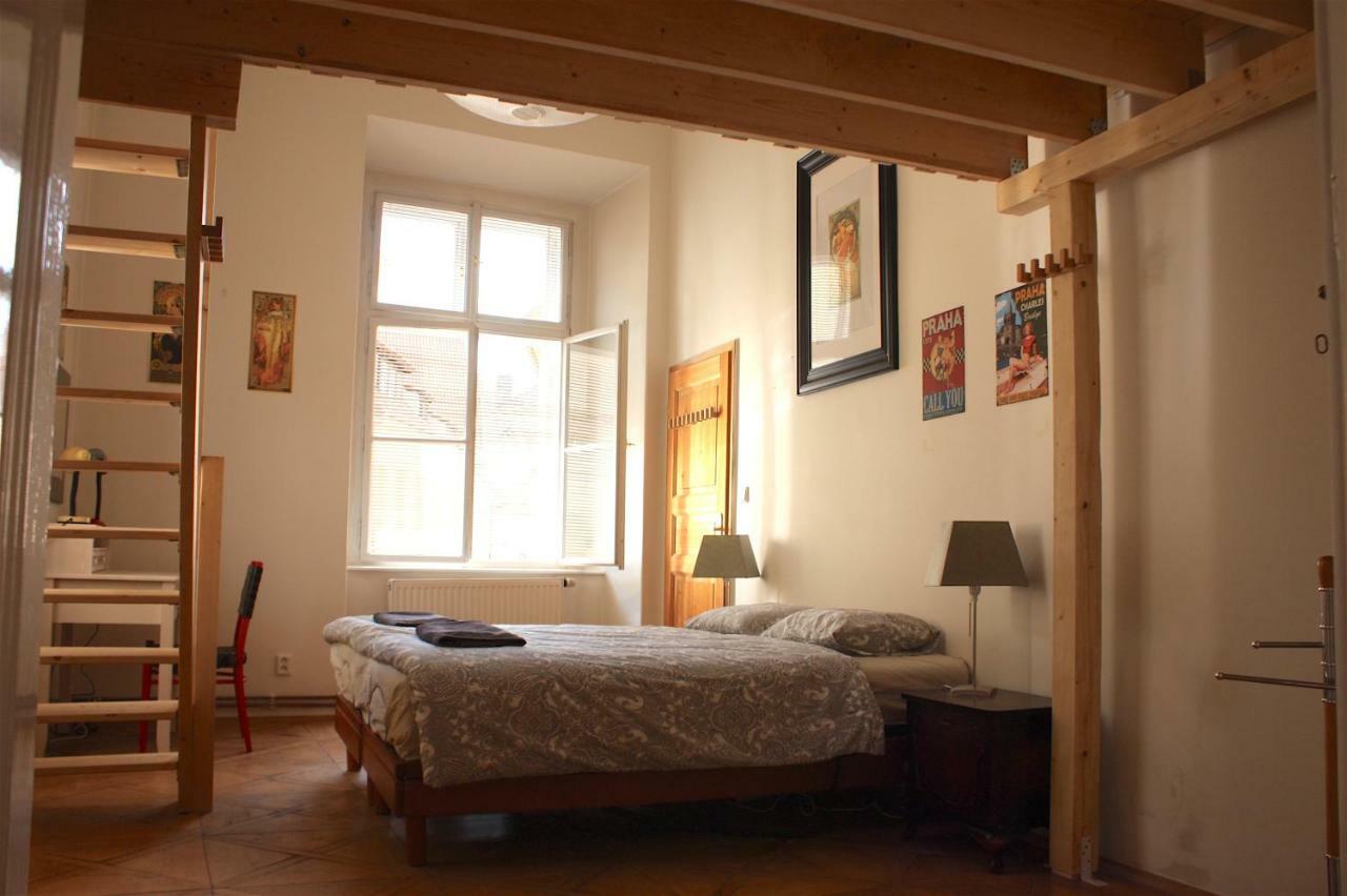 Apartment Spacious Charles Bridge Apt In The Heart Of *