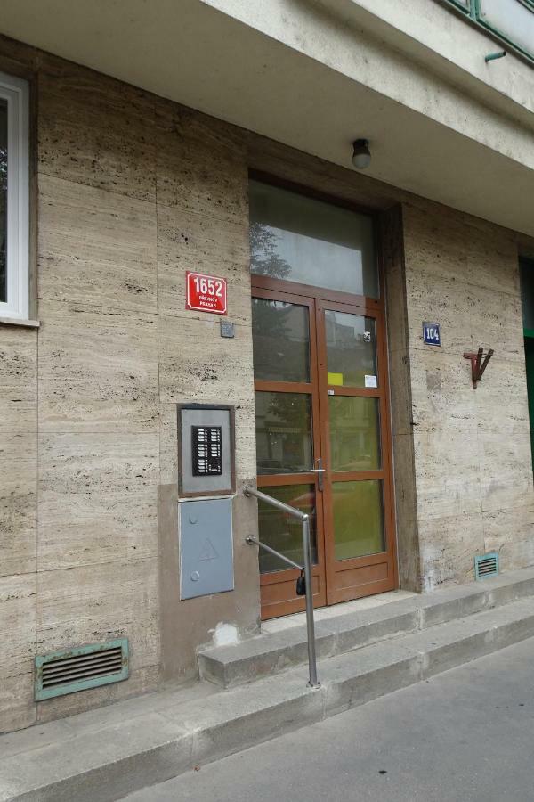 Light Cozy Flat Large Terrace Near Castle * Prag