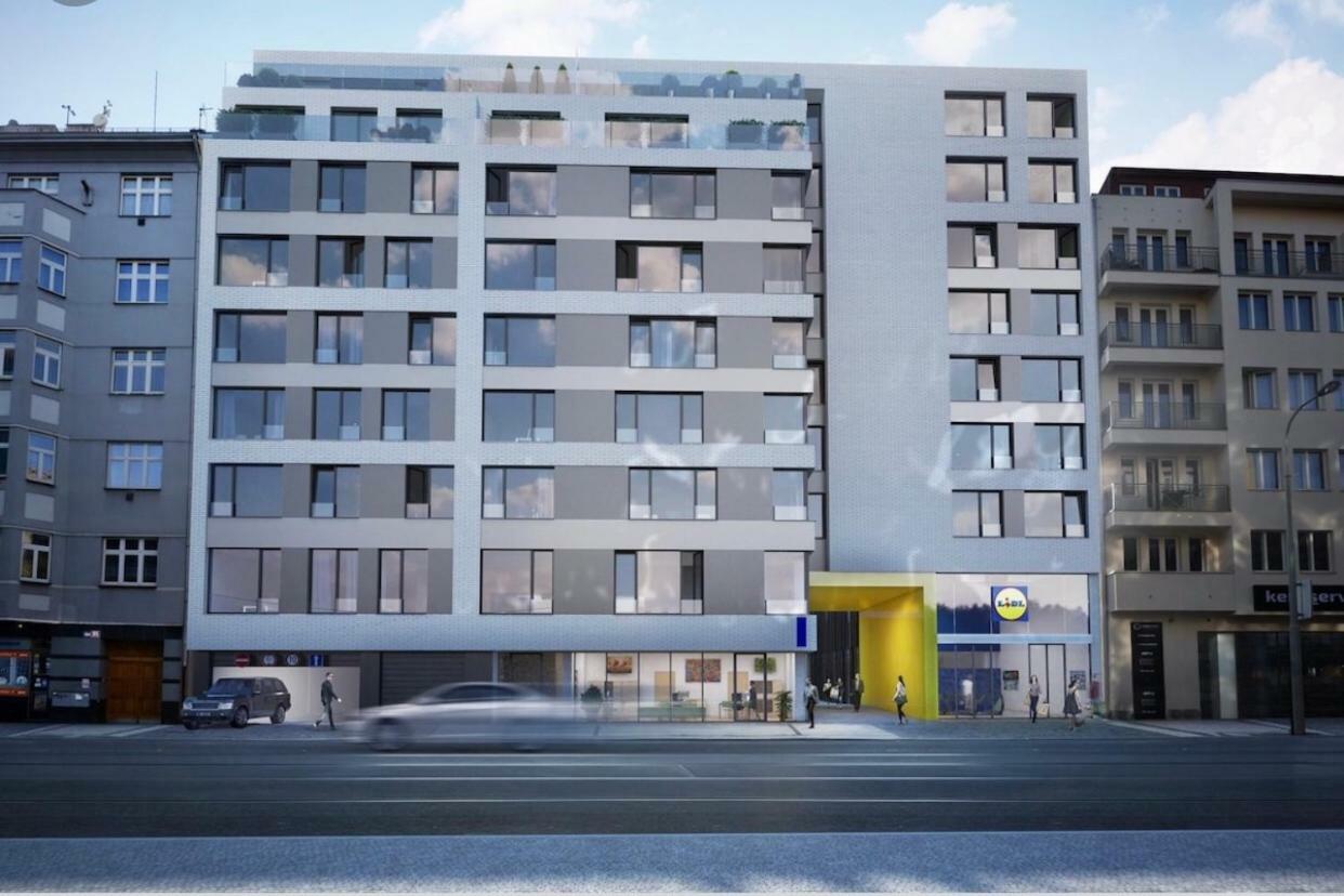 Free Parking In Garage Karolina Plazza, New Cosy With Need