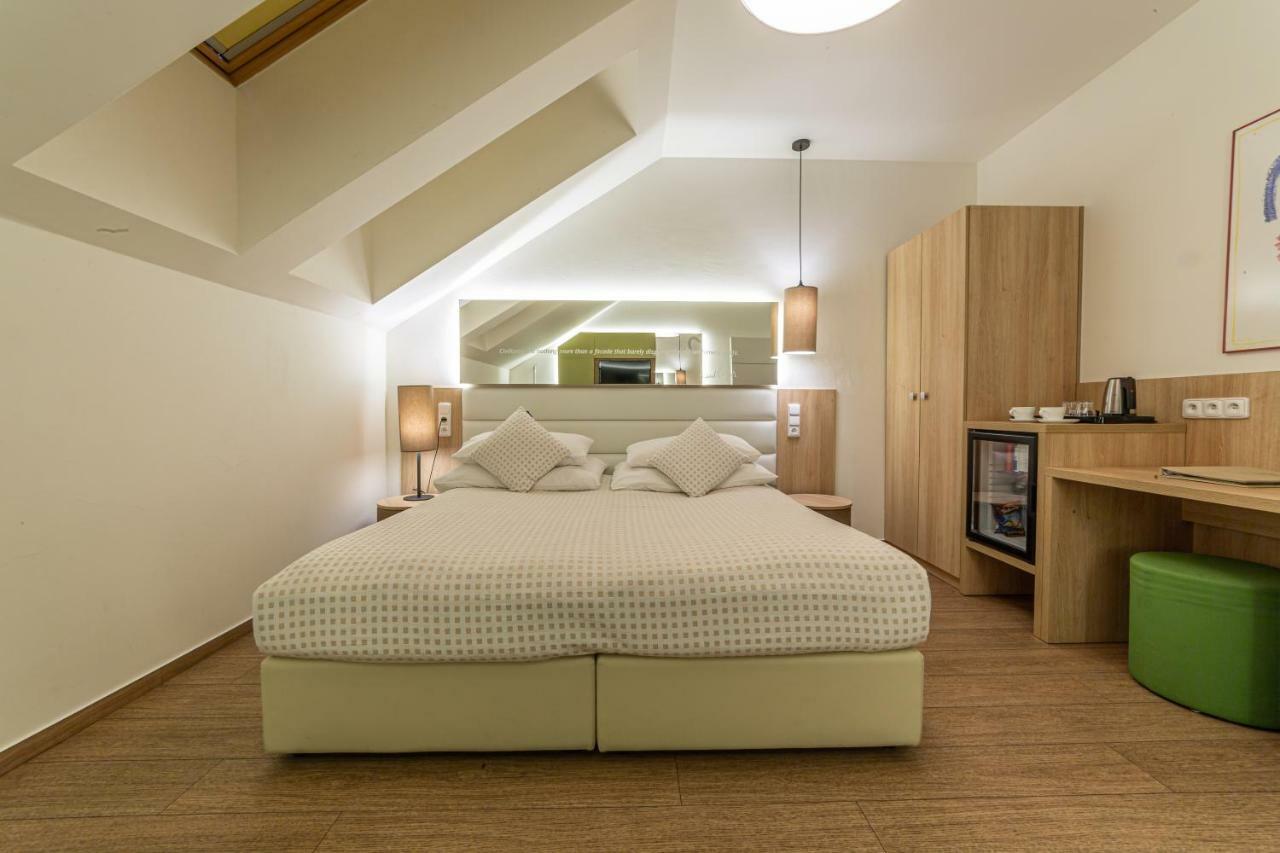Salvator Boutique Vegan-friendly Hotel