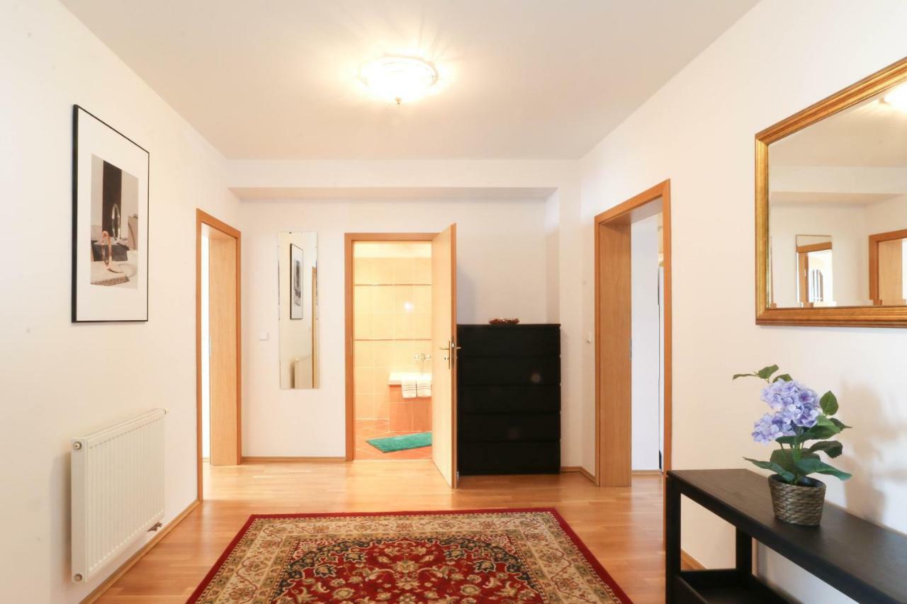 Vinohrady Sazavska Apartment *