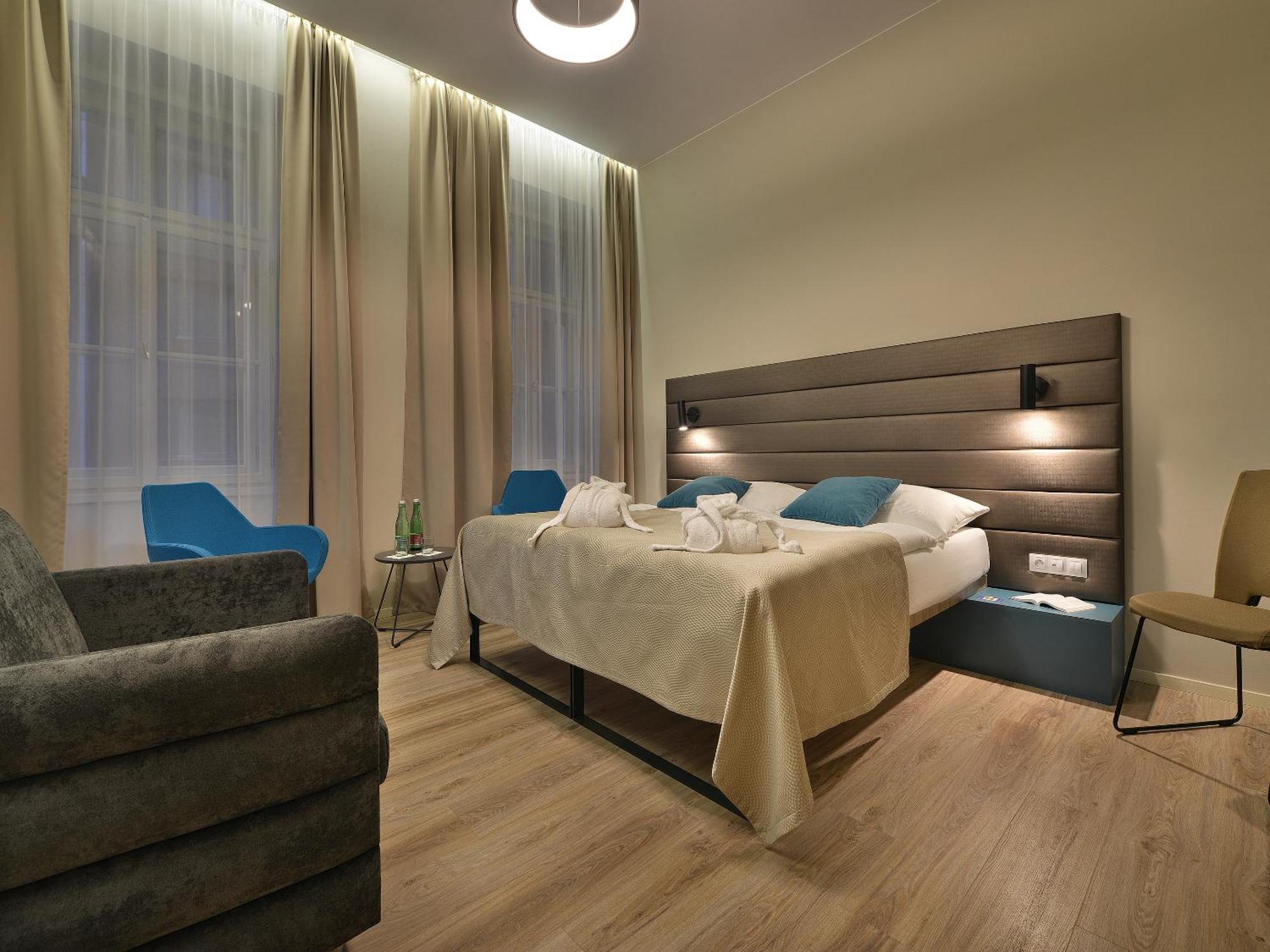 Ea New Town 4* Prag