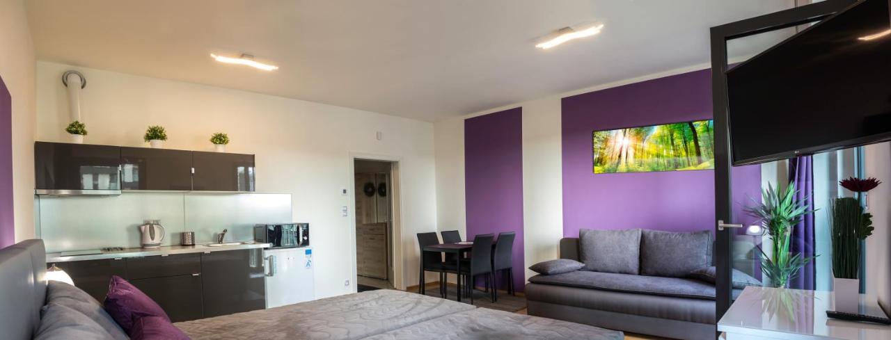 Apartmán In Residential Tower - Parking Praha