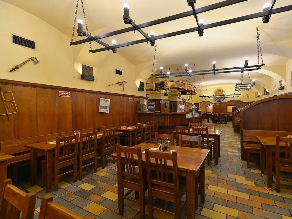 Hotel U Medvidku-brewery Prag