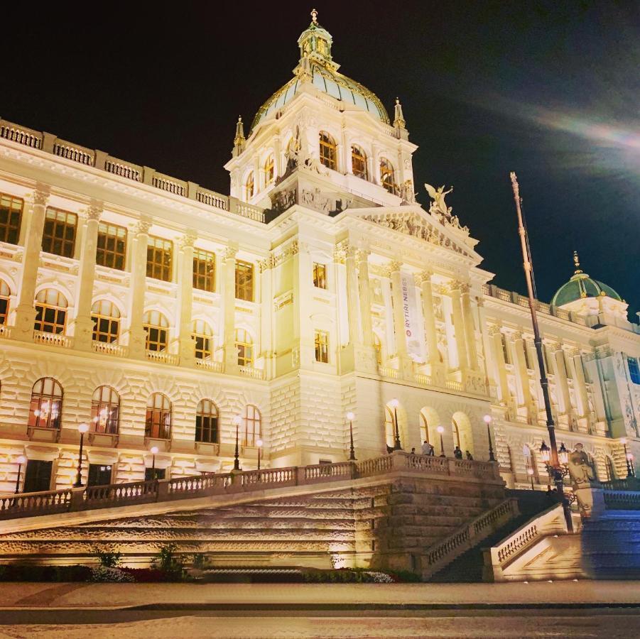 Domus * Prag