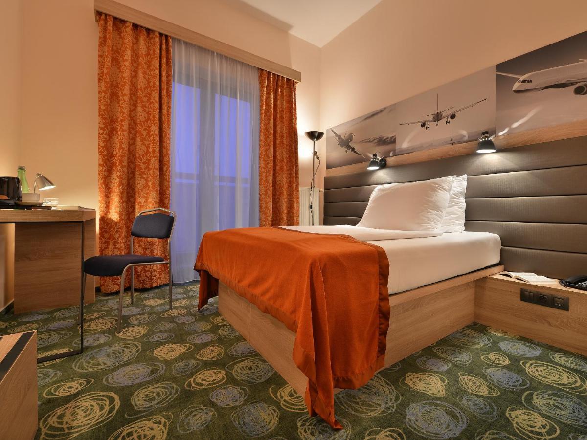 Ramada Airport Prague