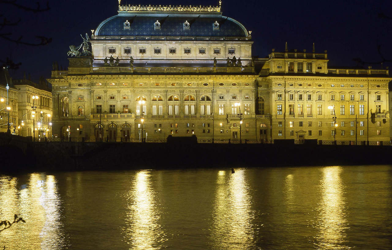 Fairmont Golden Hotell