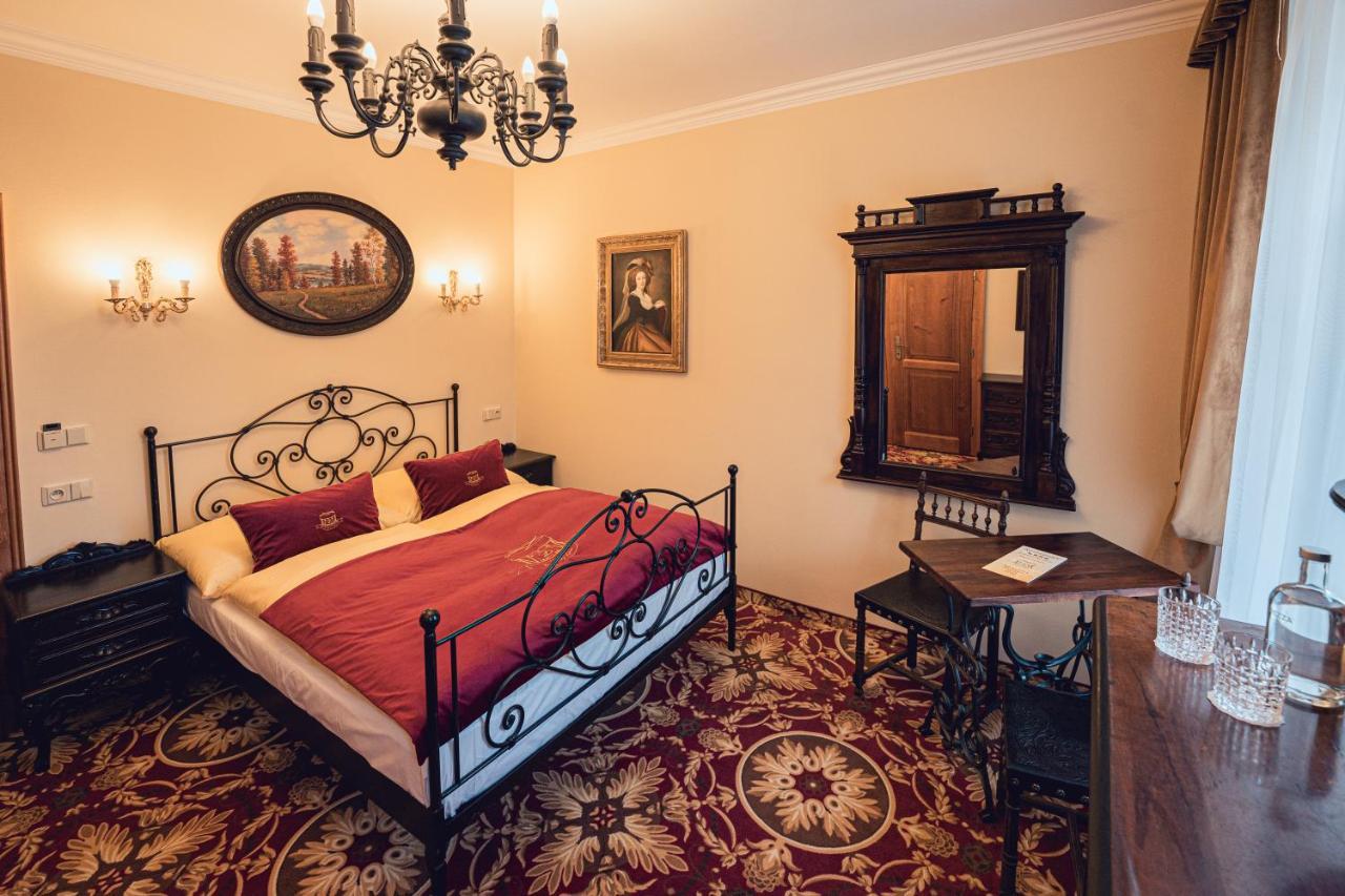 Svatojansky Dvur Hotel Prag